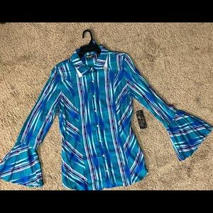 NWT Wrangler Retro pearl snaps, trumpet sleeves